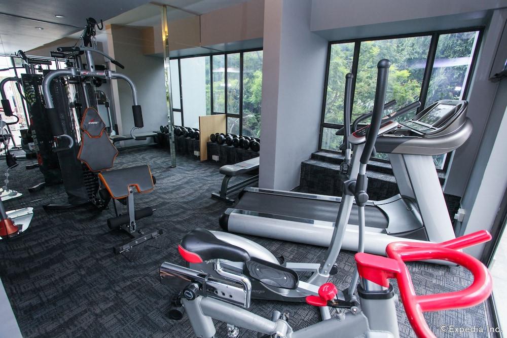Travelodge Harbourfront Khách sạn 4*